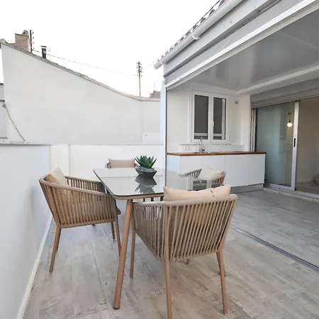 Gran Con Terraza Cerca A Torres De Serrano Appartement *